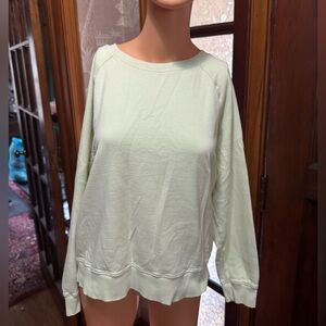 Athleta Crewneck M Sweatshirt Light Green Soft sports women’s Mint
